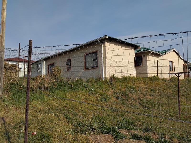 5 Bedroom Property for Sale in Mthata Eastern Cape
